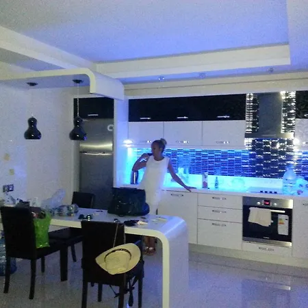 Azzurra Blue Holidays Lejlighed